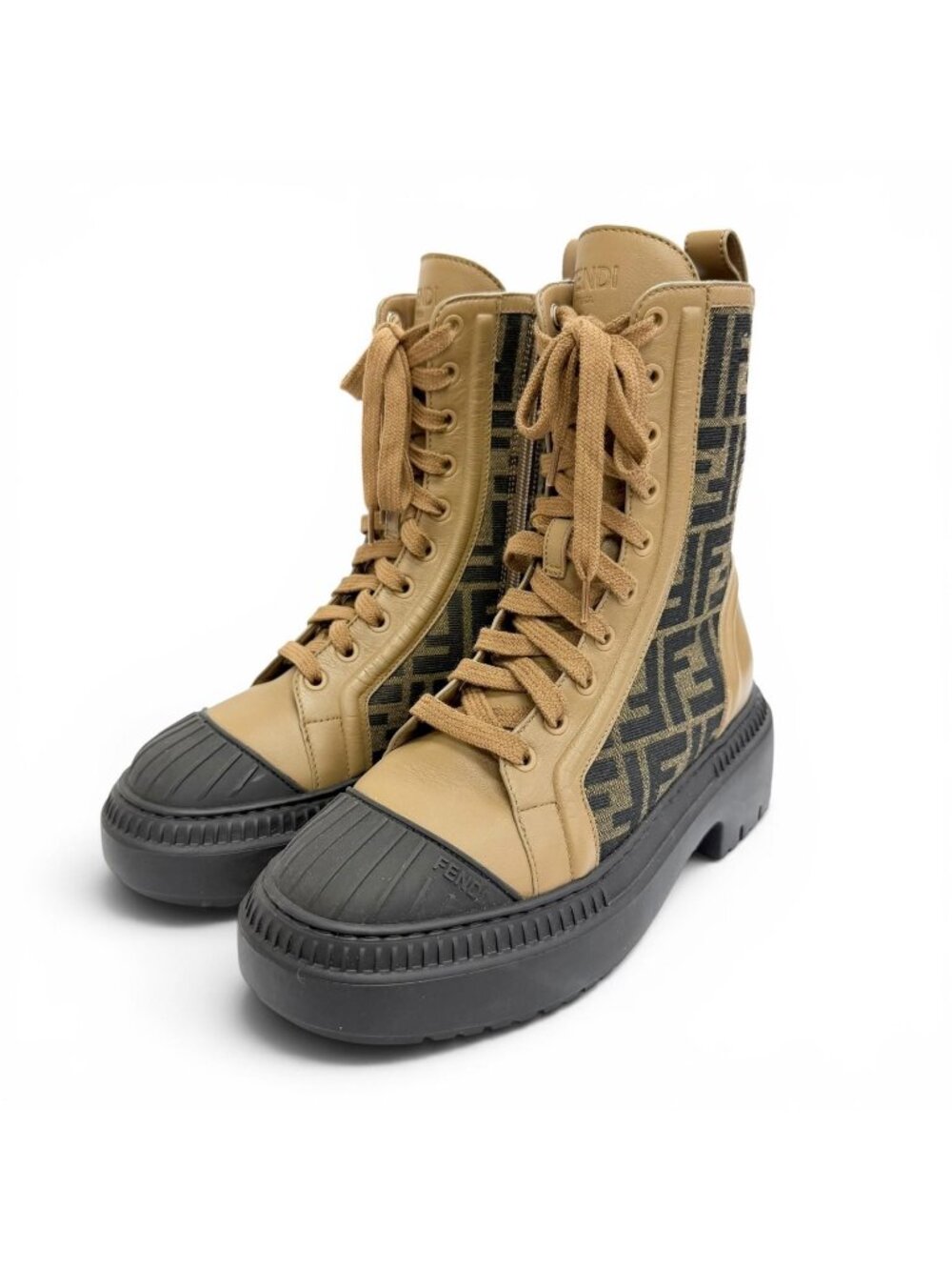 Fendi FF 36 165000 Boot